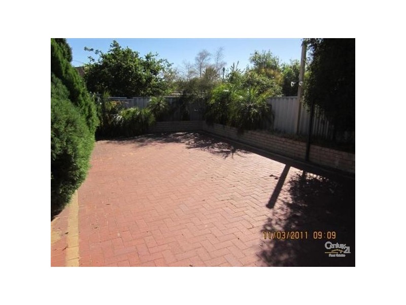 6 Oslo Place, Warnbro WA 6169