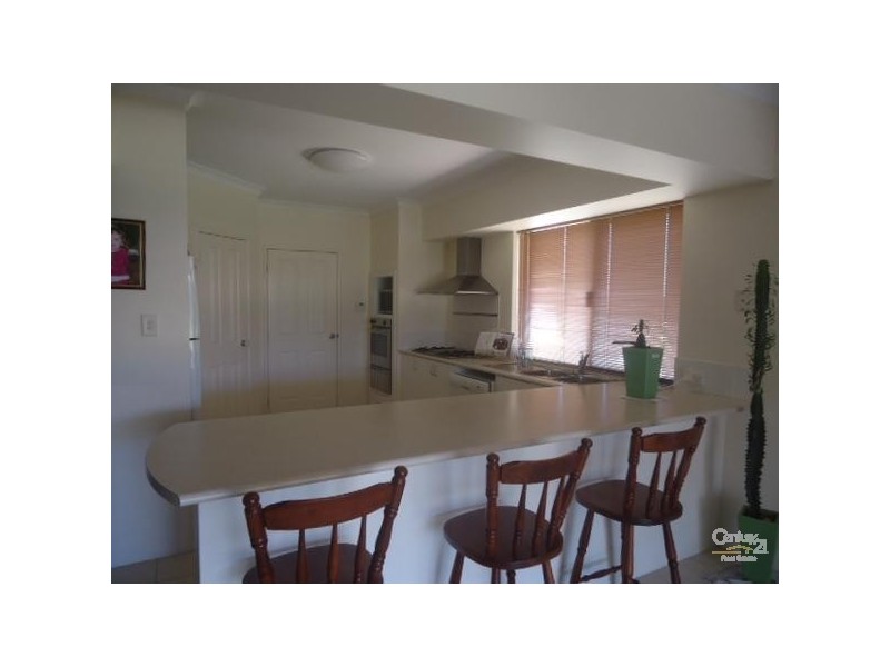 28 Bayside Boulevard, Port Kennedy WA 6172