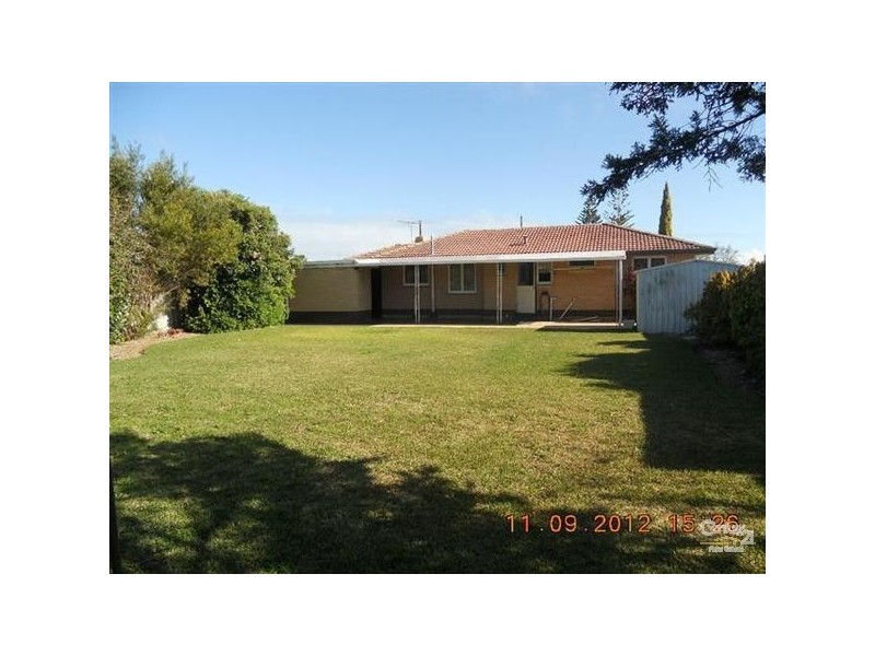 20 Houston Street, Rockingham WA 6168