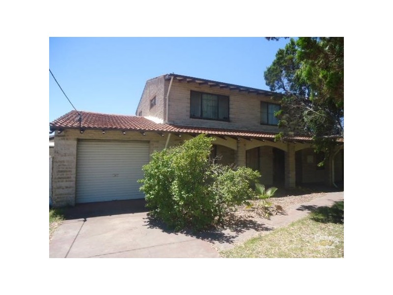 1 Waikiki Road, Shoalwater WA 6169