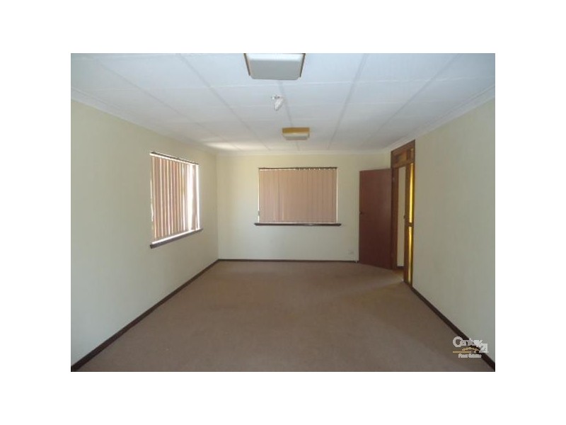 1 Waikiki Road, Shoalwater WA 6169