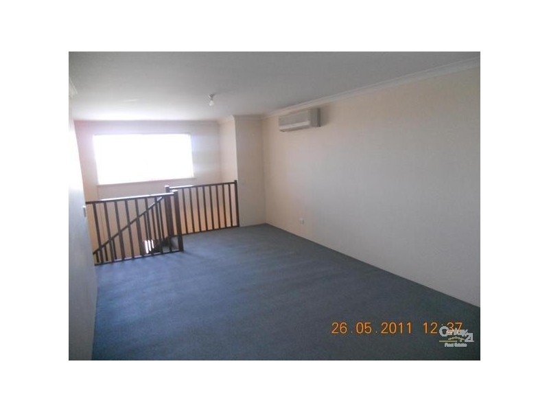 8 Cardiff Place, Warnbro WA 6169