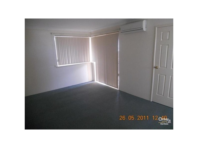 8 Cardiff Place, Warnbro WA 6169