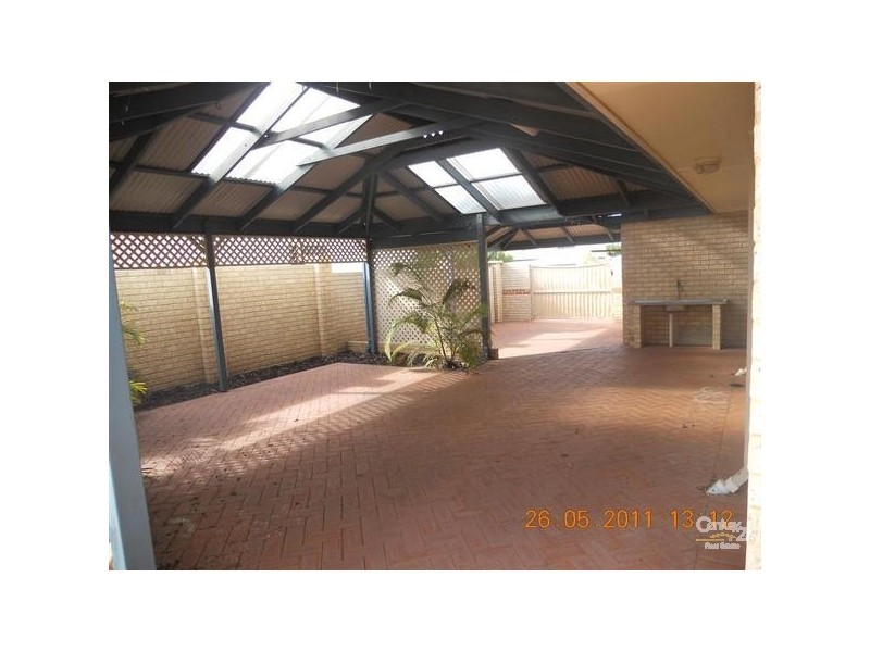 8 Cardiff Place, Warnbro WA 6169