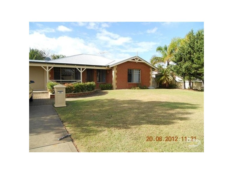 25 Dress Circle, Warnbro WA 6169