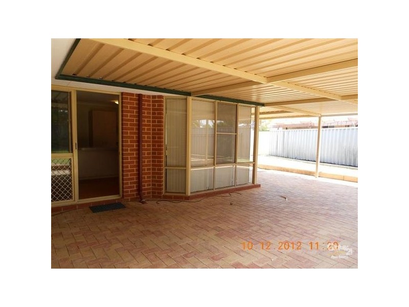 25 Dress Circle, Warnbro WA 6169