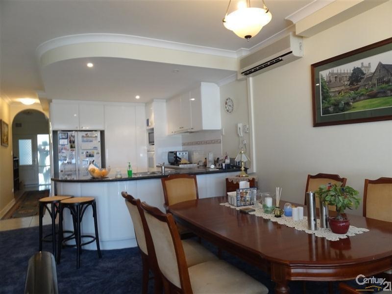 2/47 Esplanade, Rockingham WA 6168