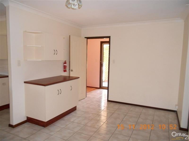 8 Breaden Drive, Cooloongup WA 6168