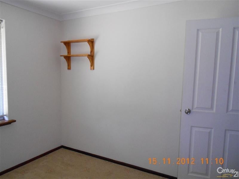 8 Breaden Drive, Cooloongup WA 6168