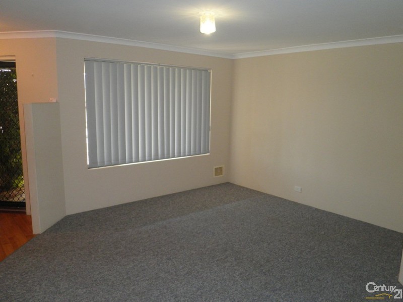 11 Excelsior Meander, Warnbro WA 6169