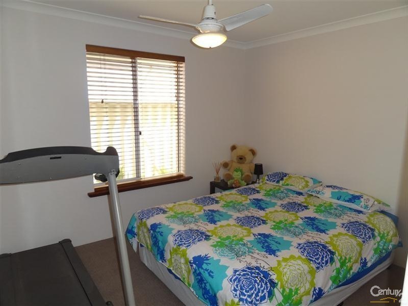 64 Charthouse Road, Waikiki WA 6169