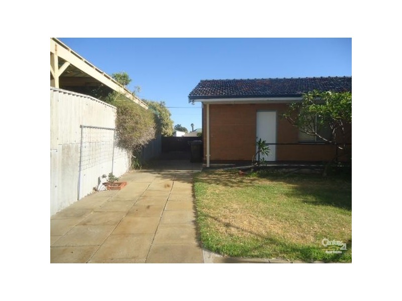 14 Liverpool Street, Shoalwater WA 6169