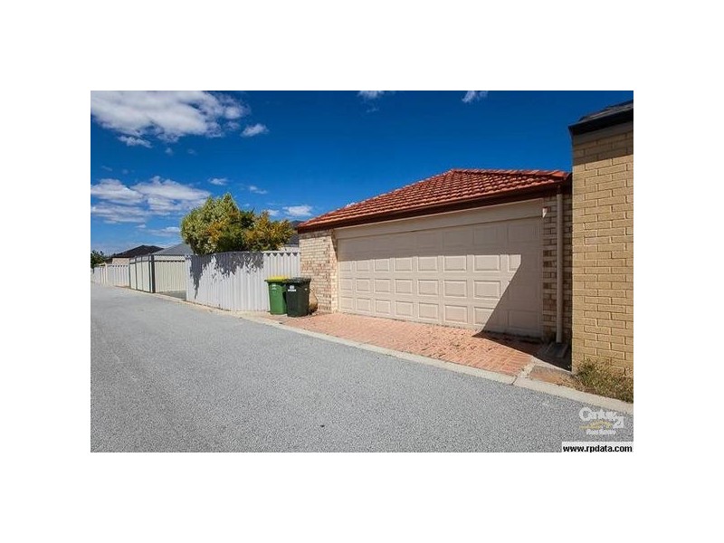 80 Fisher Street, Rockingham WA 6168