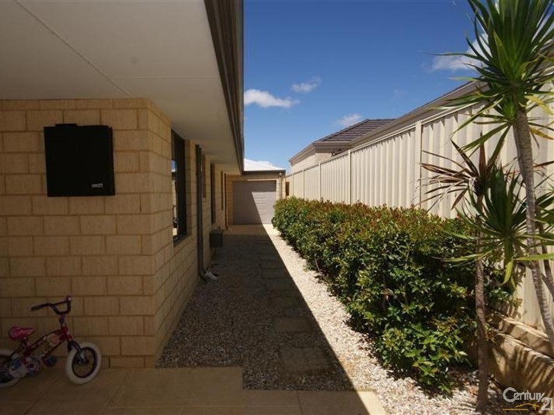 93 Tranby Drive, Baldivis WA 6171