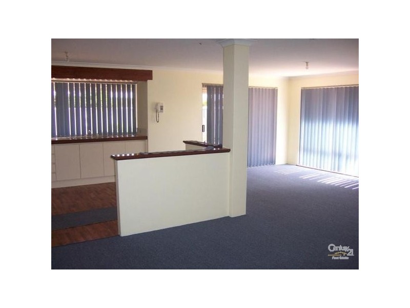 6 Oslo Place, Warnbro WA 6169