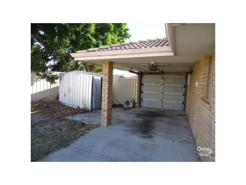 7 Moore Court, Cooloongup WA 6168