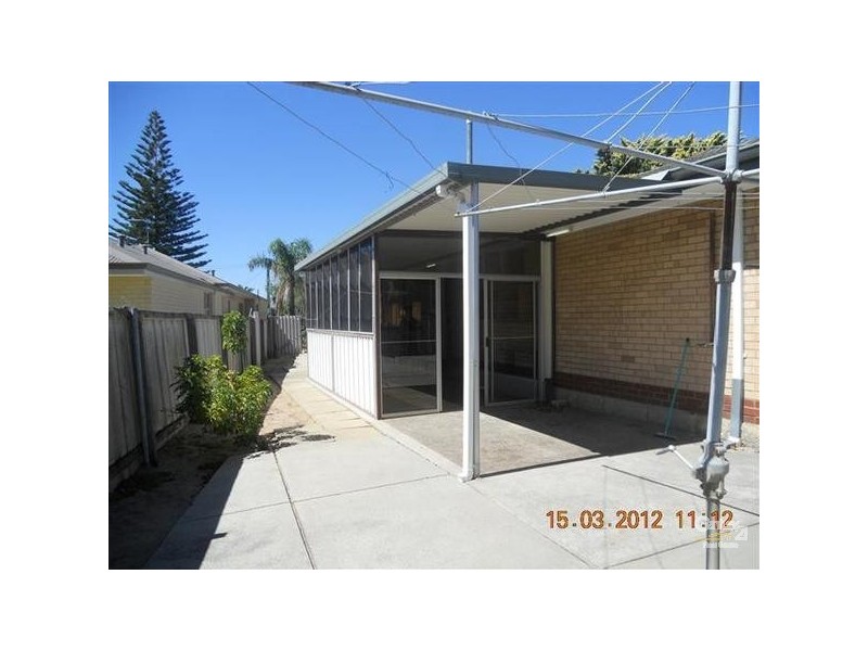 16 Houston Street, Rockingham WA 6168