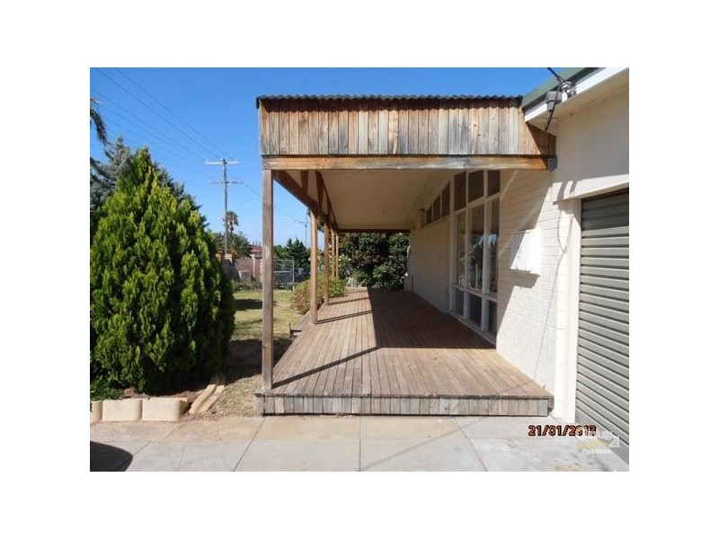 26 Langley Street, Rockingham WA 6168