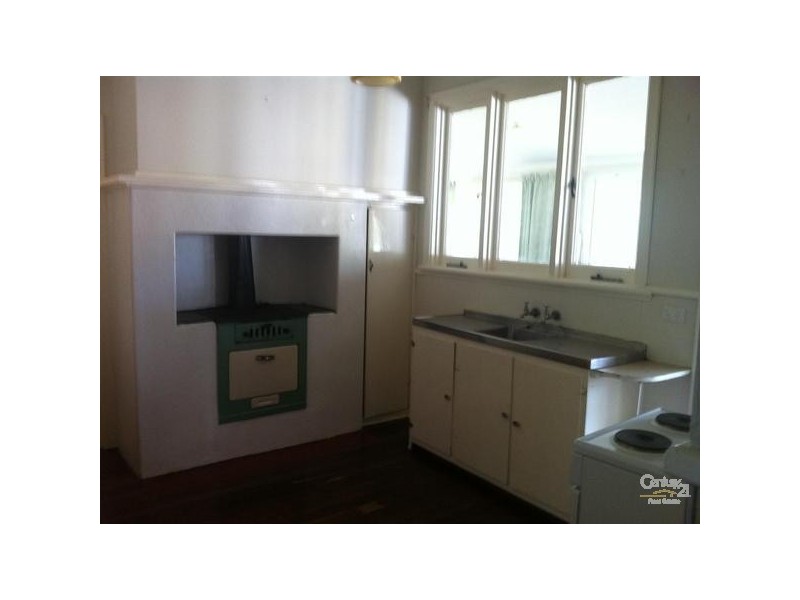 16 Carlisle Street, Shoalwater WA 6169