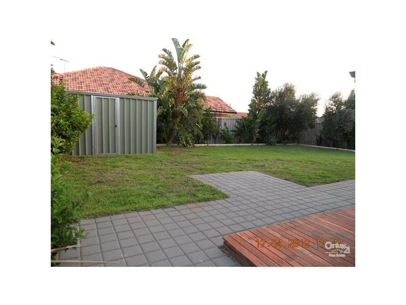 15 Noosa Drive, Secret Harbour WA 6173