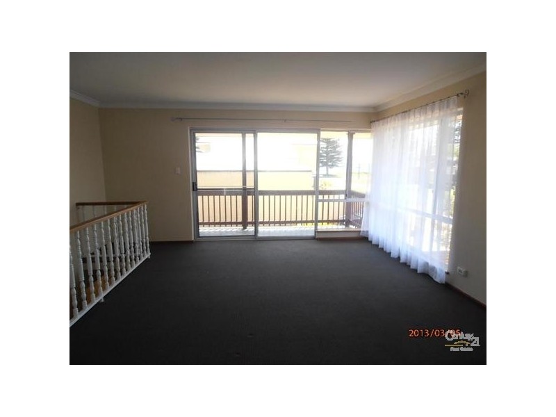 3 Vista Avenue, Rockingham WA 6168