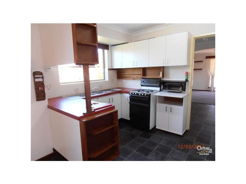 15 Millgrove Avenue, Cooloongup WA 6168