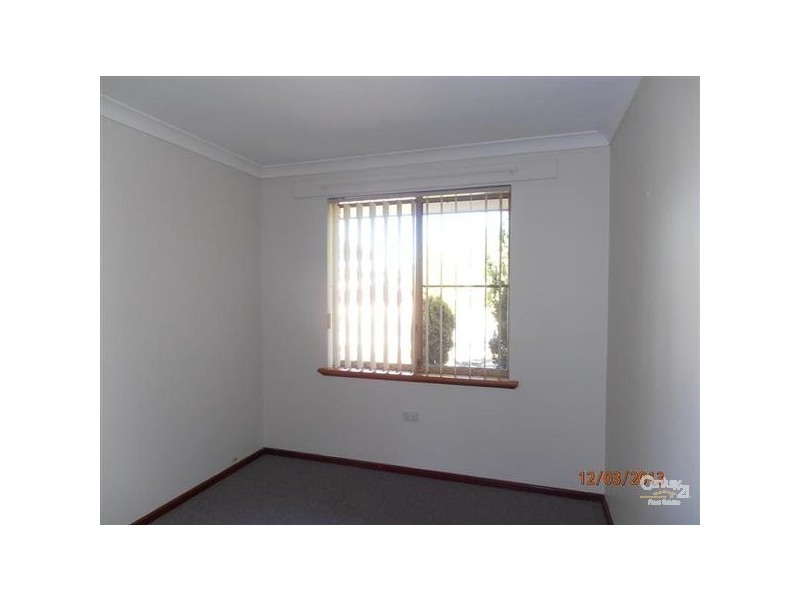 15 Millgrove Avenue, Cooloongup WA 6168