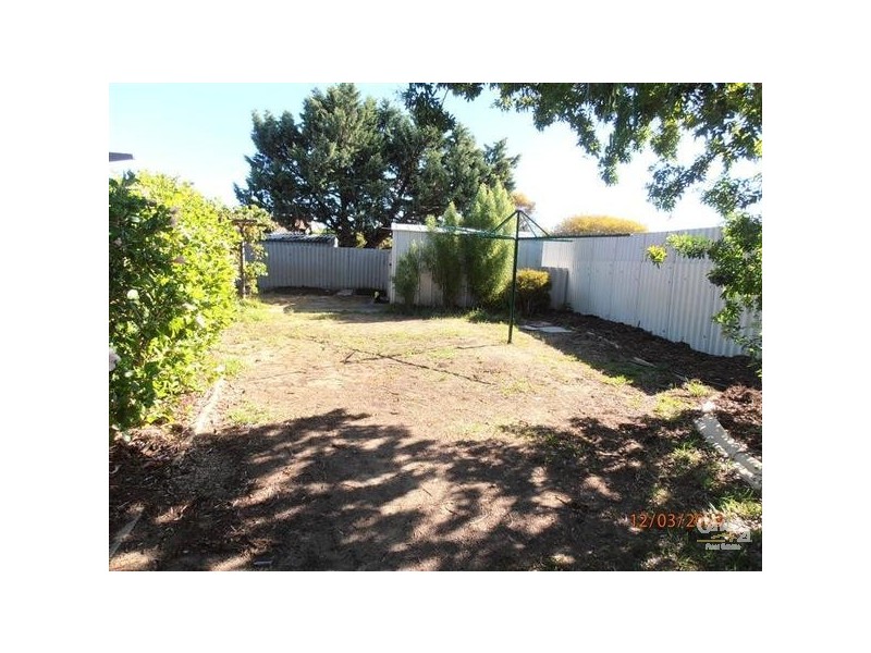 15 Millgrove Avenue, Cooloongup WA 6168