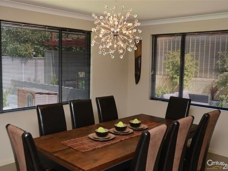 10 Yelbeni Loop, Baldivis WA 6171