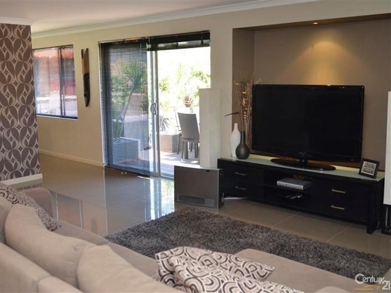 10 Yelbeni Loop, Baldivis WA 6171