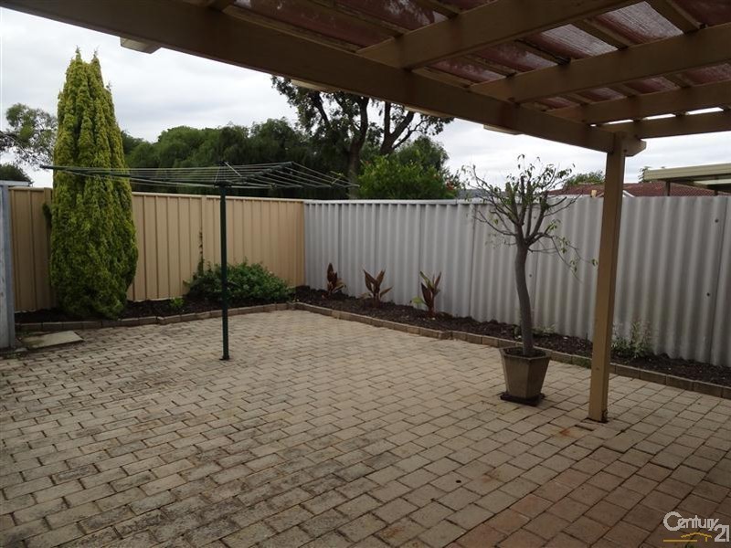 7/7 Sepia Court, Rockingham WA 6168