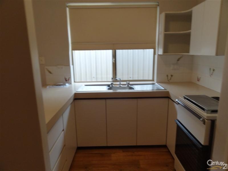 7/7 Sepia Court, Rockingham WA 6168