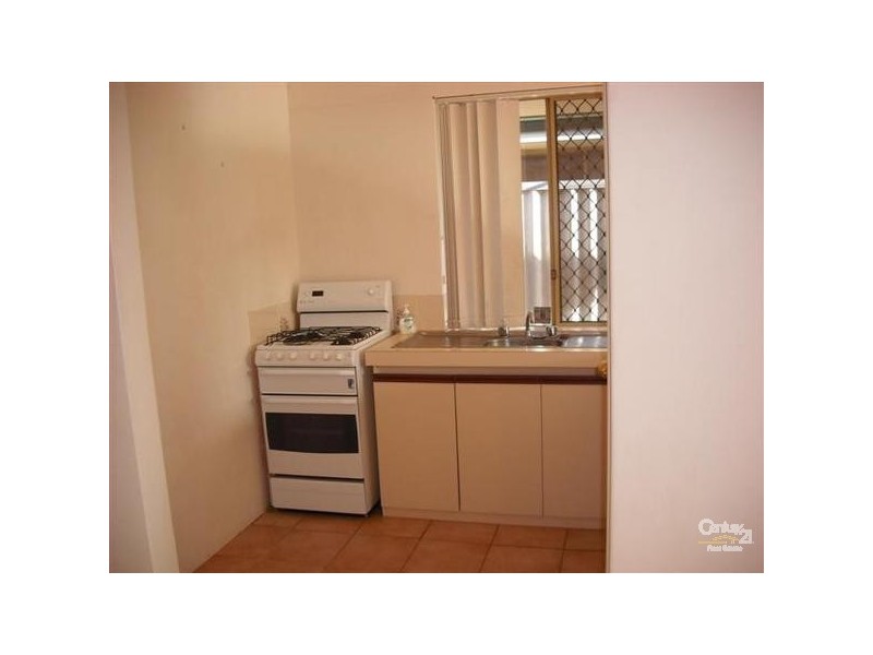 22/6 Sepia Court, Rockingham WA 6168