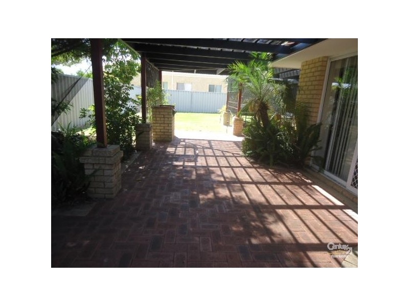 3 Palm Drive, Warnbro WA 6169
