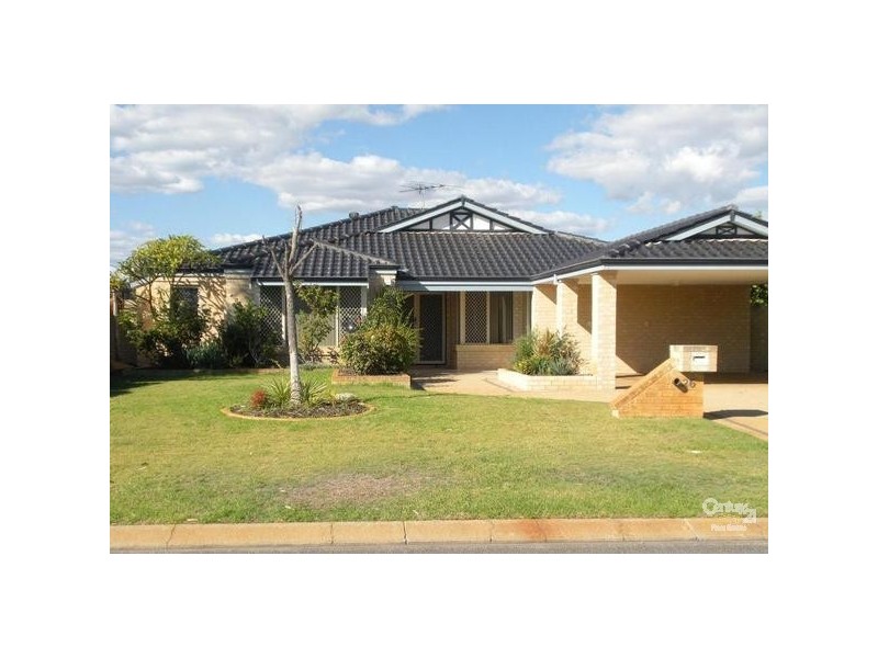 26 Jaywick Close, Safety Bay WA 6169