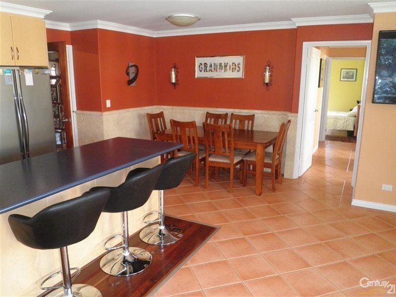 25 Warnbro Sound Avenue, Warnbro WA 6169