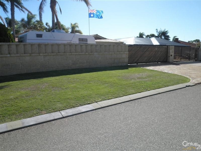 25 Warnbro Sound Avenue, Warnbro WA 6169