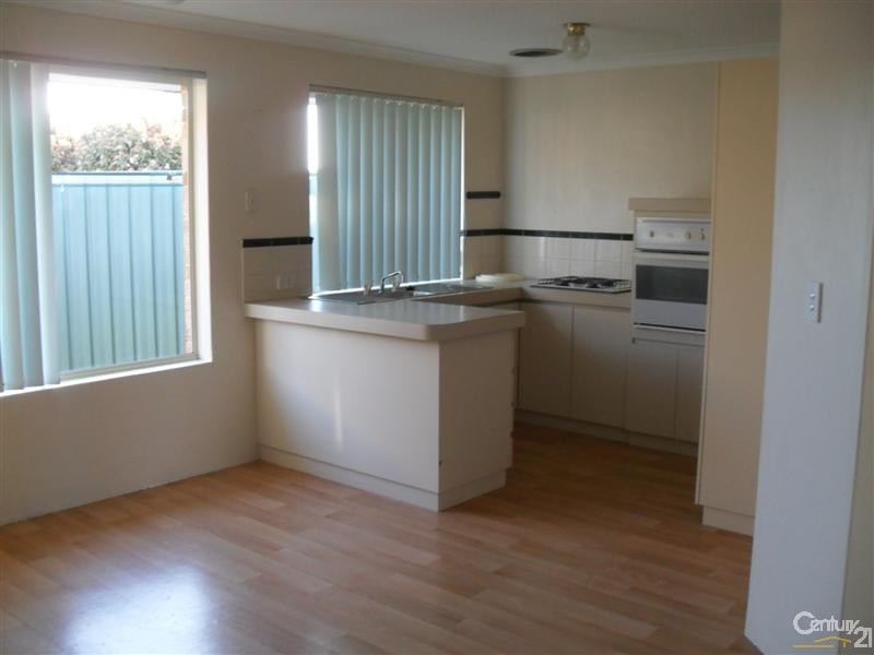 1/2 Dowling Street, Rockingham WA 6168