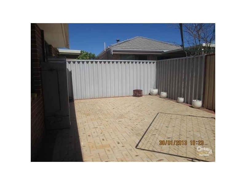 3/6 Mornington Boulevard, Waikiki WA 6169