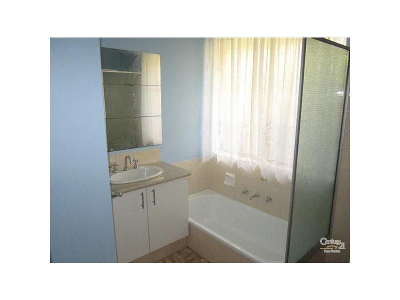 18 Legend Place, Cooloongup WA 6168