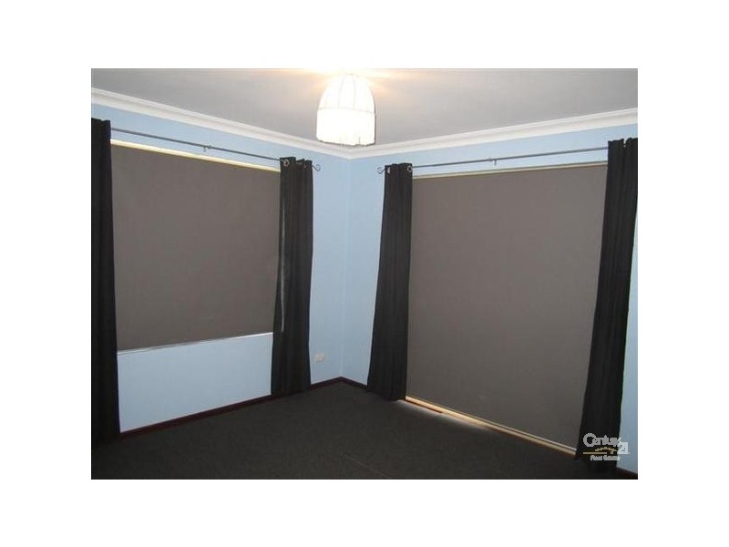 18 Legend Place, Cooloongup WA 6168