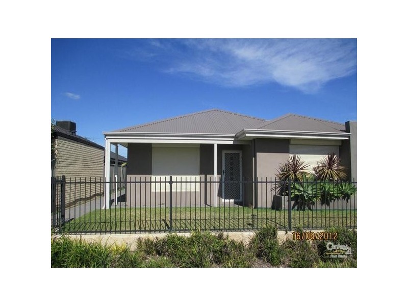 4 Seaford Lane, Secret Harbour WA 6173