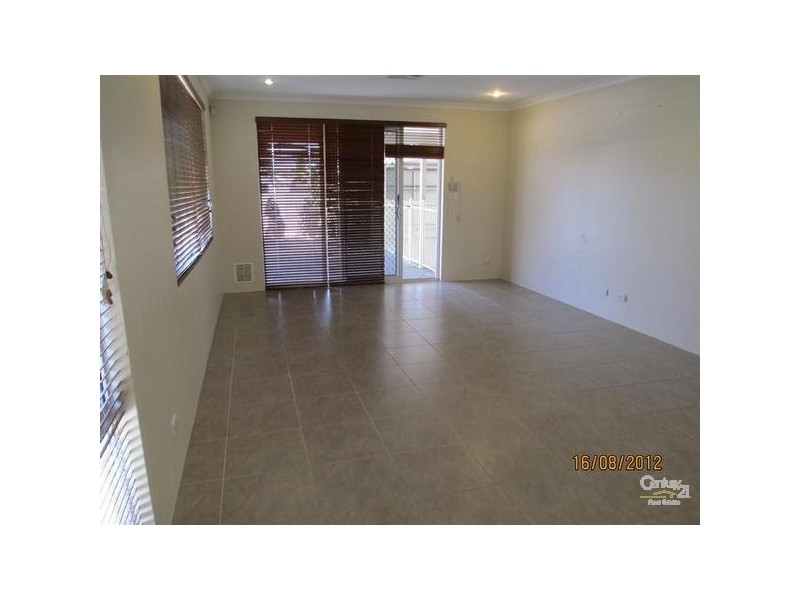 4 Seaford Lane, Secret Harbour WA 6173