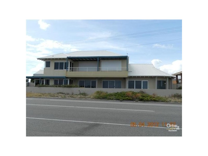 2 Arcadia Drive, Shoalwater WA 6169