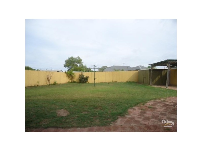 108 Seabrooke Avenue, Rockingham WA 6168