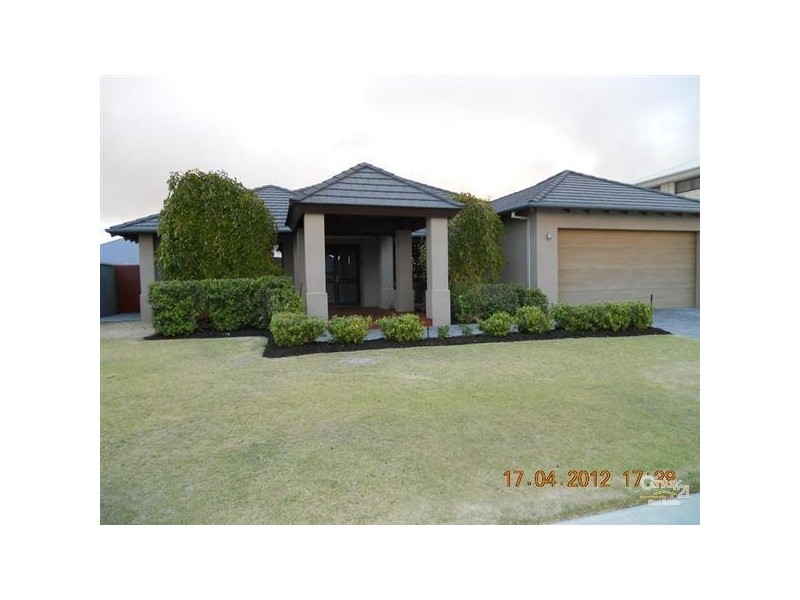 9 Smiths Break, Secret Harbour WA 6173