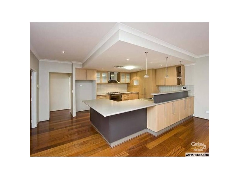 9 Smiths Break, Secret Harbour WA 6173