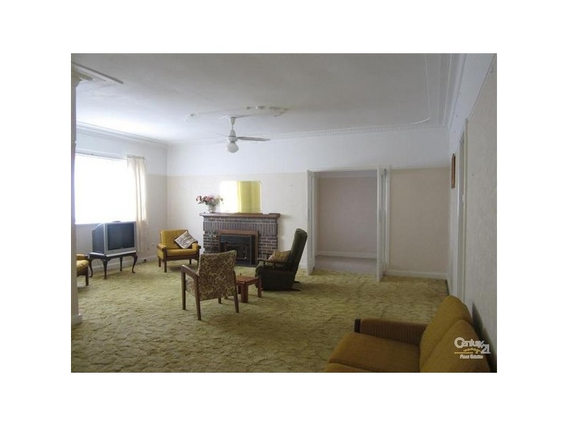 102 Harrison Street, Rockingham WA 6168