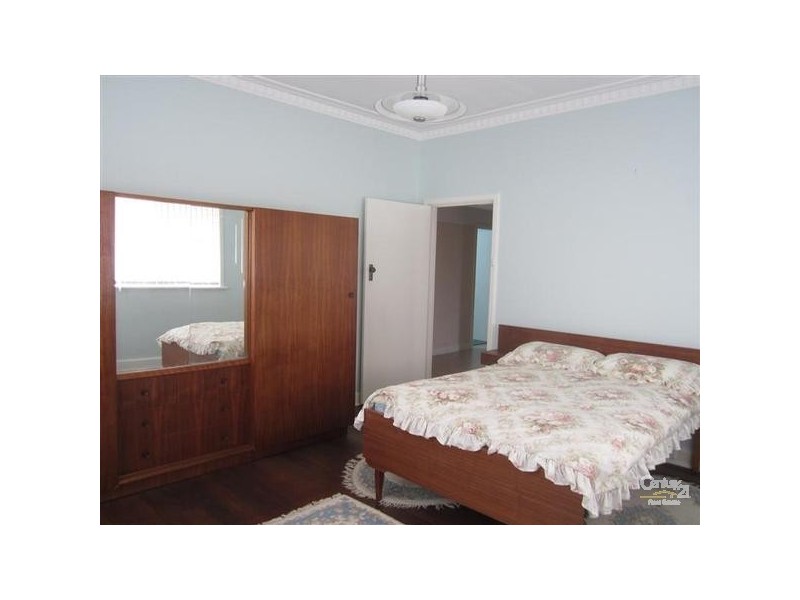 102 Harrison Street, Rockingham WA 6168