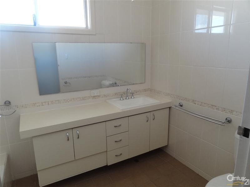 13 Hercules Street, Rockingham WA 6168